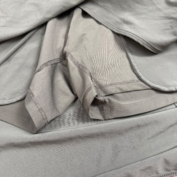 Patagonia Women's Fleetwith Skort Size XS Olive Green Outdoor, Hiking, Athletic - Picture 12 of 14